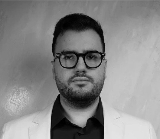 Aleksandro Gora, Co-Founder | Master Artisan at Gora Decoration